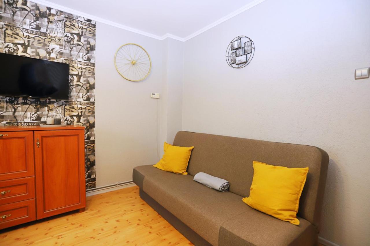 Апартаменти Apartament Rowerlovy Валбжих Екстер'єр фото