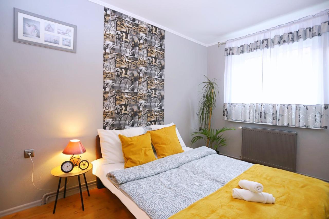 Апартаменти Apartament Rowerlovy Валбжих Екстер'єр фото
